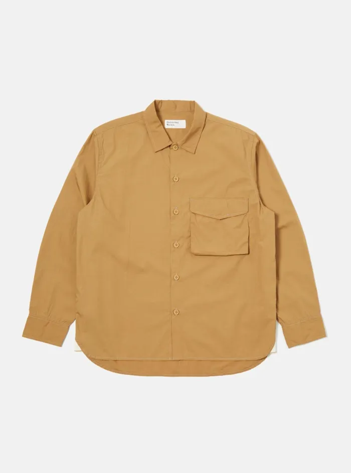 Field Shirt In Sand Broad Cloth Men Universal Works Overshirts