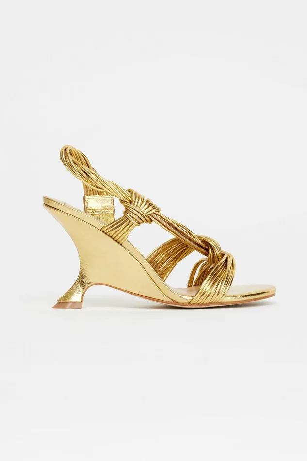 Women IVERLY KNOT WEDGE Gold Acler Shoes