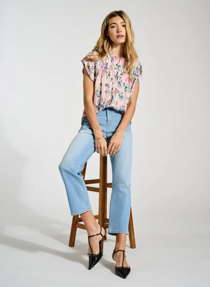 Baukjen Organic Stretch Cotton Crop Straight LegJeans Light Indigo Wash Clothing Baukjen Organic Stretch Cotton Crop Straight LegJeans Light Indigo Wash Clothing