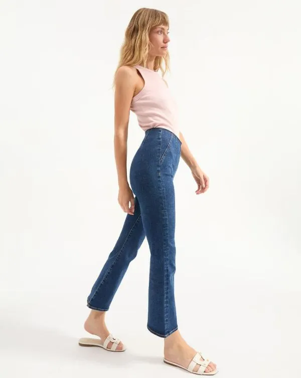 Carson OffDuty KickFlare Jean Bright Blue Women Veronica Beard Jeans Carson OffDuty KickFlare Jean Bright Blue Women Veronica Beard Jeans