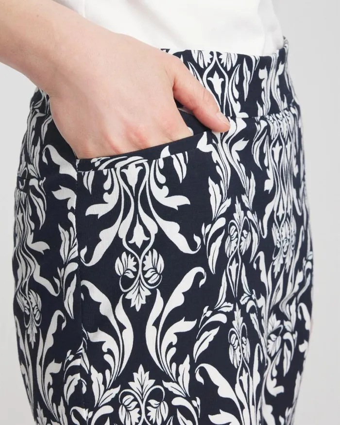 Chico039s Pants Brigitte 10034 Swirl Print Shorts Classic Navywhite 8211 Clothing Chico039s Pants Brigitte 10034 Swirl Print Shorts Classic Navywhite 8211 Clothing