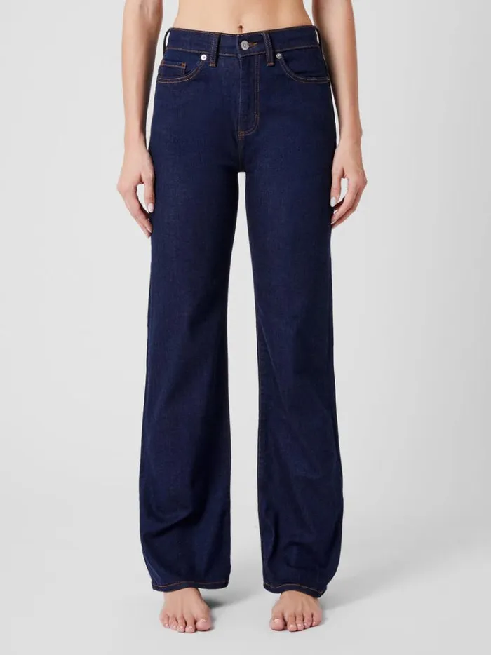 French Connection Trousers Stretch Denim Wide Flare Full Length Jeans 34 Inch Clean Indigo 8211 Woman French Connection Trousers Stretch Denim Wide Flare Full Length Jeans 34 Inch Clean Indigo 8211 Woman
