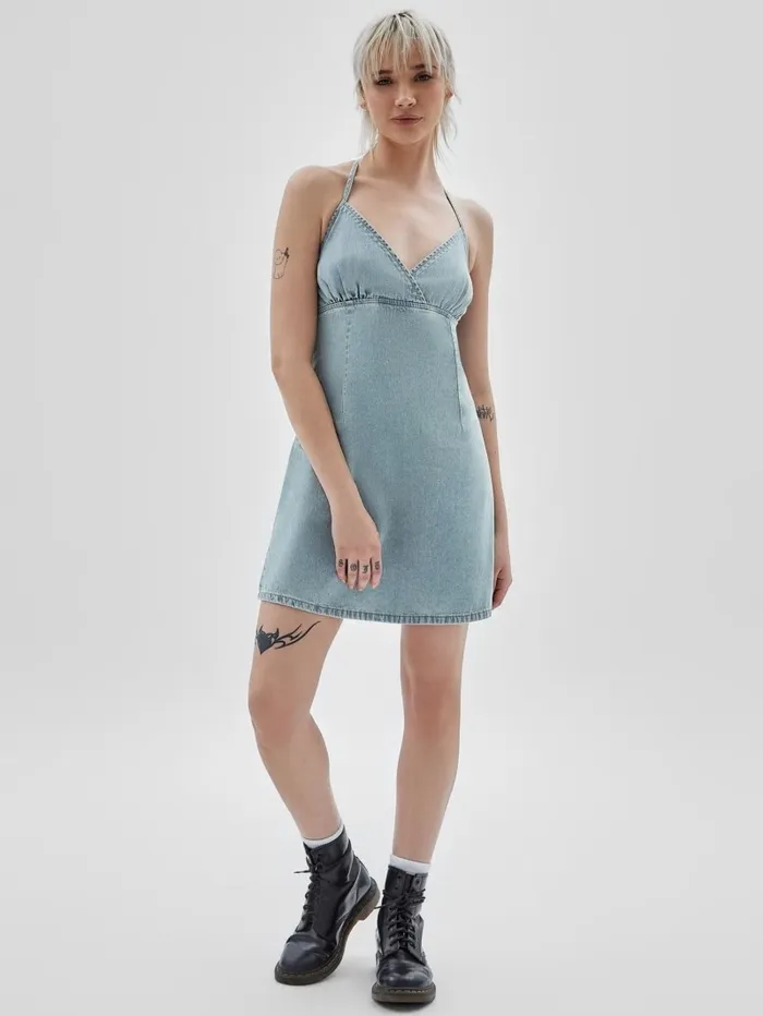GUESS Originals Vintage Denim Dress Go Smoked Lt Wash Dresses and Jumpsuits GUESS Women GUESS Originals Vintage Denim Dress Go Smoked Lt Wash Dresses and Jumpsuits GUESS Women