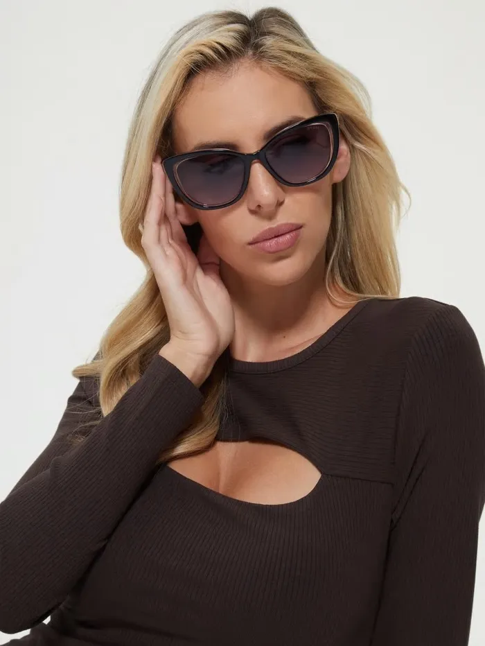 GUESS Sunglasses Women Breast Cancer Awareness Cat Eye Sunglasses Silver GUESS Sunglasses Women Breast Cancer Awareness Cat Eye Sunglasses Silver