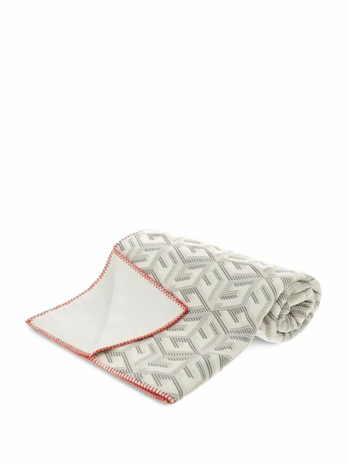 Home Women Fleece G Cube Blanket White Patent GUESS Home Women Fleece G Cube Blanket White Patent GUESS