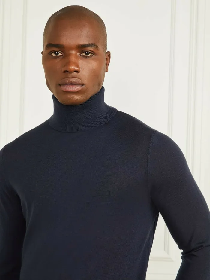 Hoodies and Sweaters Merino Wool Turtleneck Sweater Bleu lgant 8211 GUESS Men Hoodies and Sweaters Merino Wool Turtleneck Sweater Bleu lgant 8211 GUESS Men
