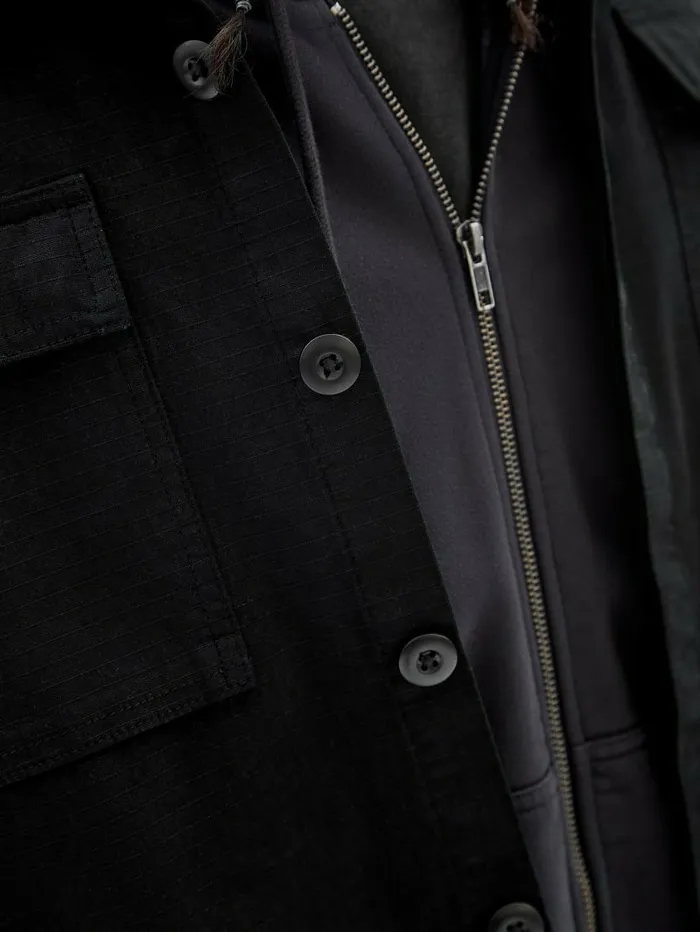 Jackets and Coats GUESS Men GUESS Originals Ripstop Overshirt Jet Black Multi Jackets and Coats GUESS Men GUESS Originals Ripstop Overshirt Jet Black Multi