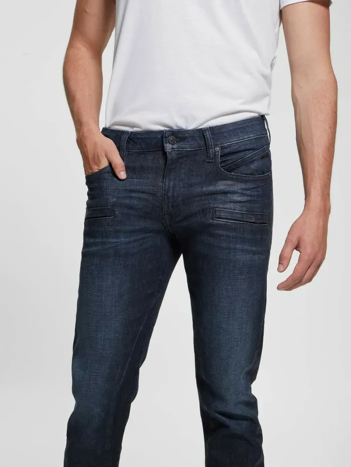 Jeans and Denim GUESS Men Tapered Zip Pocket Jeans Regency Blue Jeans and Denim GUESS Men Tapered Zip Pocket Jeans Regency Blue