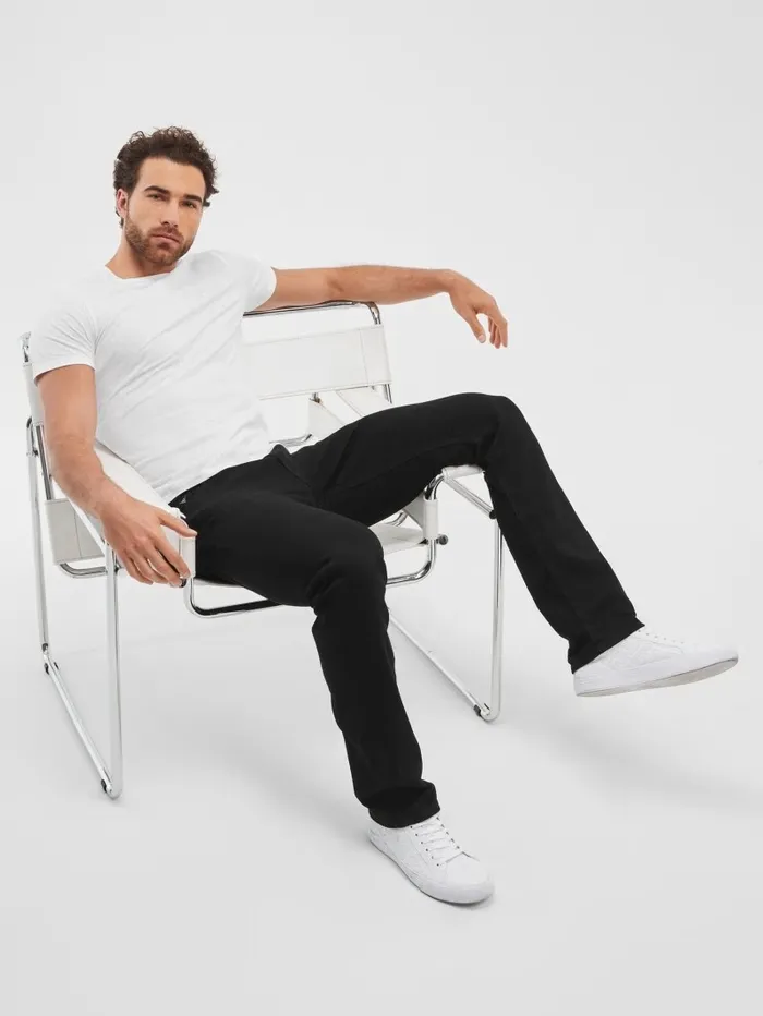 Jeans and Denim Men Regular Straight Jeans Jailbreak Wash GUESS