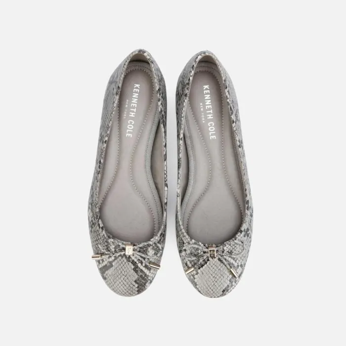Kenneth Cole Balance Ballet Light Grey Women Flats