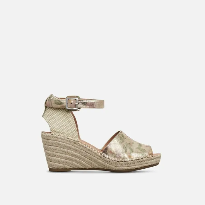 Kenneth Cole Charli Leather Floral Espadrille Wedge Champagne Women Gentle Souls