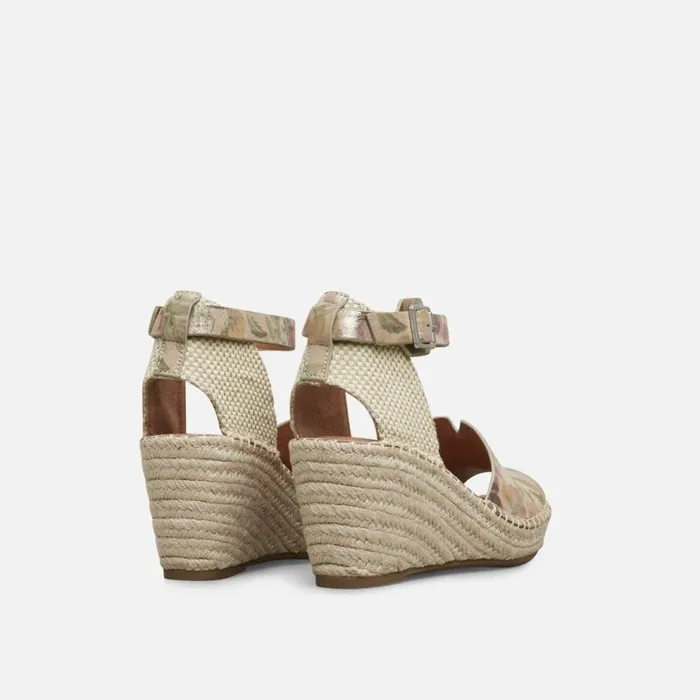 Kenneth Cole Charli Leather Floral Espadrille Wedge Champagne Women Gentle Souls