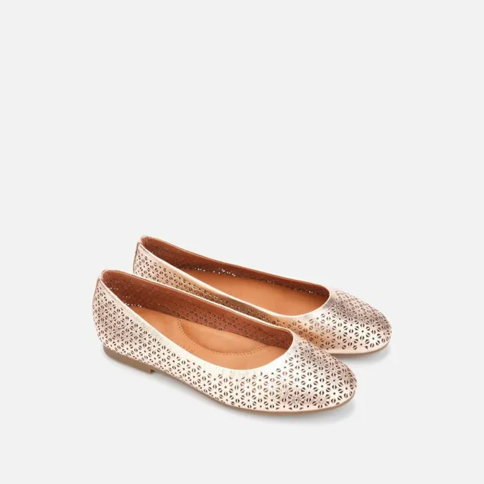 Kenneth Cole Eugene Perforated Metallic Ballet Flat Rose Gold Women Flats