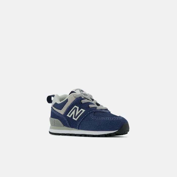 Kids New Balance 574 Core Bungee Navy with White Size 0 8211 10 Kids New Balance 574 Core Bungee Navy with White Size 0 8211 10