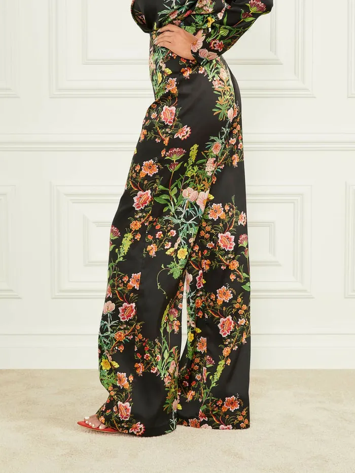 Lucy Pant Black Beauty Print Women Bottoms GUESS