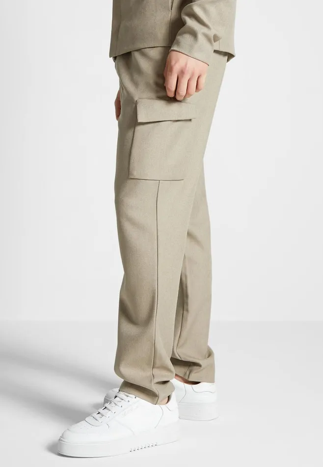 Men Manire De Voir Angular Pocket Cargo Pants Beige