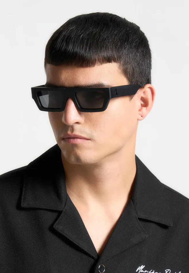 Men Manire De Voir Azur Sunglasses Matte Black