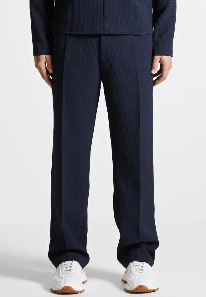 Men Manire De Voir Regular Fit Waffle Seersucker Tailored Trousers Navy