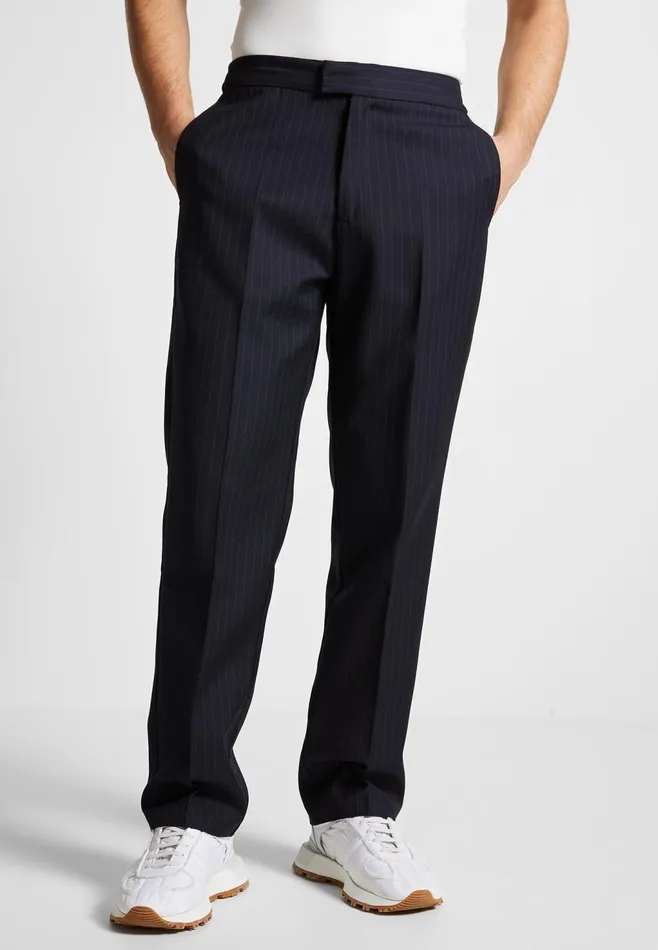 Men Manire De Voir Relaxed Fit Pinstripe Tailored Trousers Navy