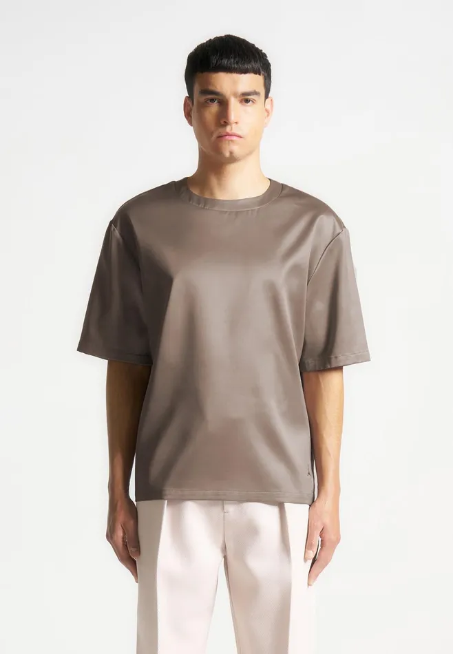 Men Manire De Voir Satin Boxy Fit TShirt Taupe