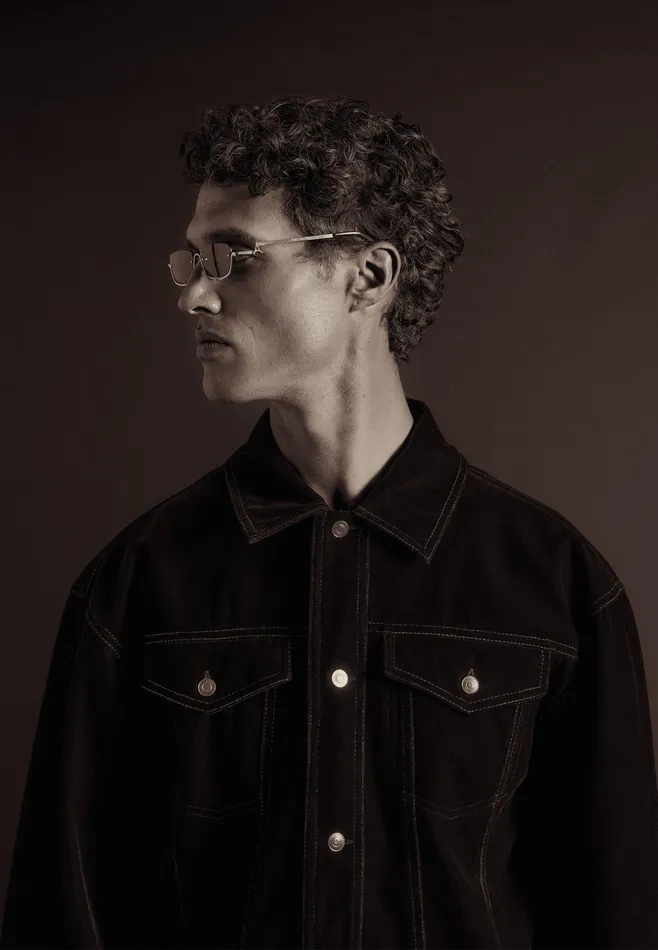 Men Manire De Voir Velvet Contrast Stitch Trucker Jacket Black