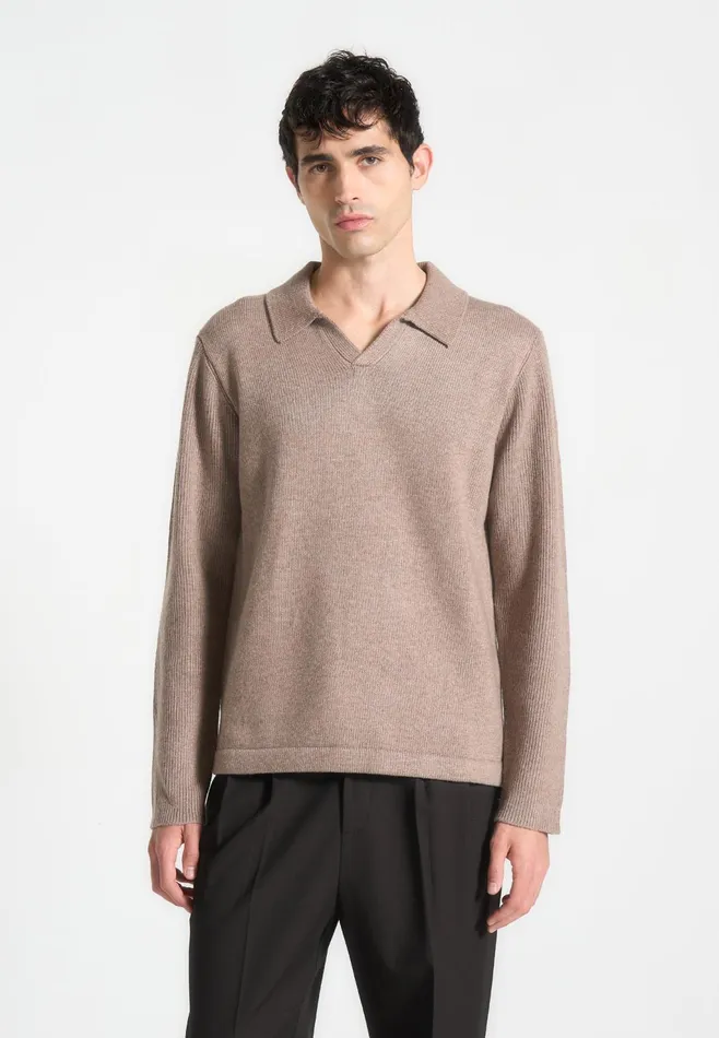 Men Manire De Voir Wool Revere Long Sleeve Polo Top Taupe