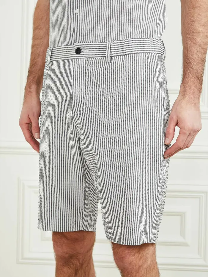 Men Pants and Shorts GUESS Capri Short WhiteNavy Stripes Men Pants and Shorts GUESS Capri Short WhiteNavy Stripes