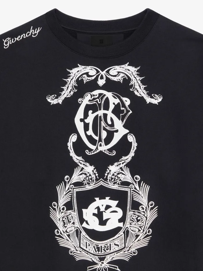 Men Sweatshirts and Hoodies Givenchy GIVENCHY Crest Boxy Fit Sweatshirt In Fleece Black