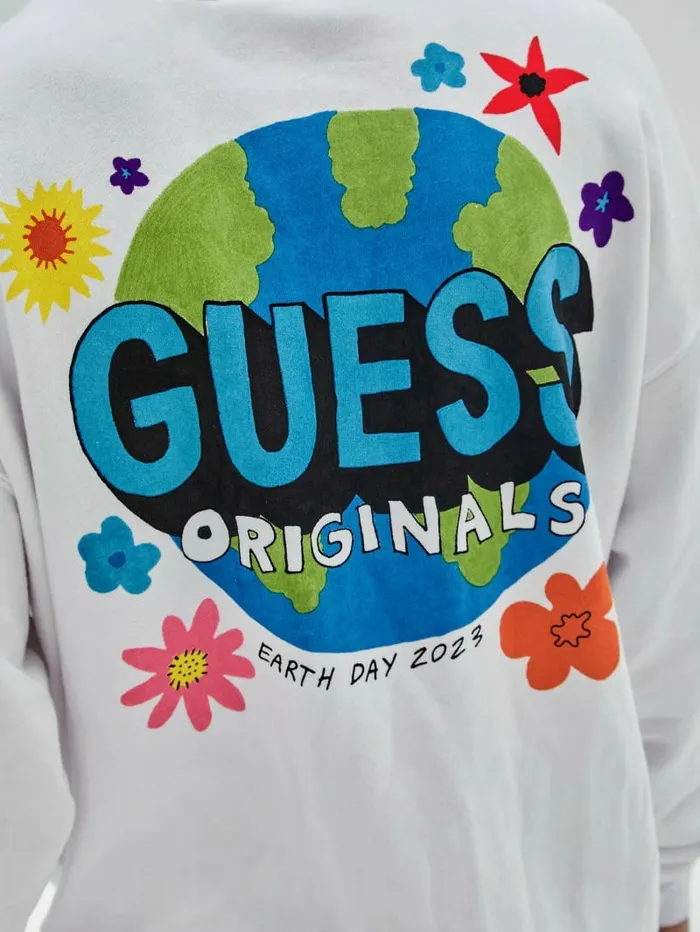 Men TShirts and Tanks GUESS GUESS Originals Eco Earth Day Floral Tee Pure White Men TShirts and Tanks GUESS GUESS Originals Eco Earth Day Floral Tee Pure White