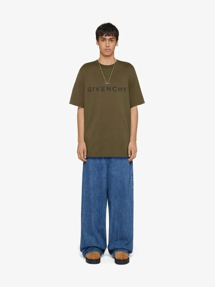 Men TShirts Givenchy GIVENCHY Archetype Oversized Tshirt In Cotton Khaki