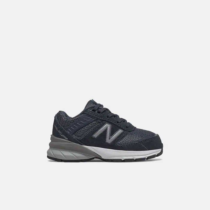 New Balance 990v5 Navy Kids Size 0 8211 10