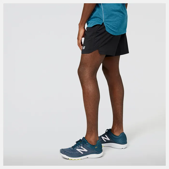 New Balance Shorts Men Accelerate 7 Inch Short BLACK