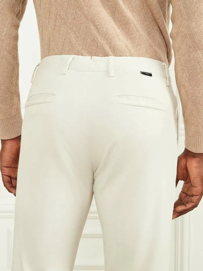 Pants and Shorts Men Ben Urban Chino Pant Dreamy Moon GUESS Pants and Shorts Men Ben Urban Chino Pant Dreamy Moon GUESS