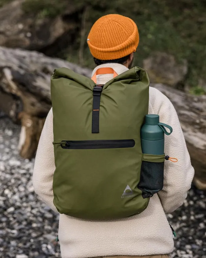 Passenger Backpacks and Bags Crossing Roll Top Backpack True Black Khaki True Black Khaki 8211 WomenMen