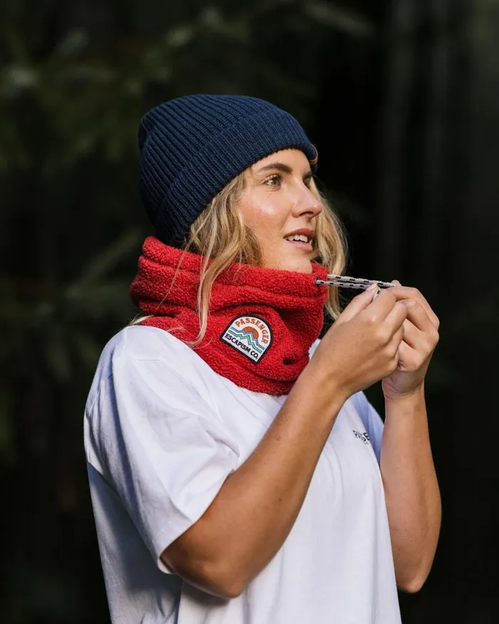 Passenger Beanies Mulled Recycled Sherpa Fleece Snood Cardinal Cardinal 8211 WomenMen
