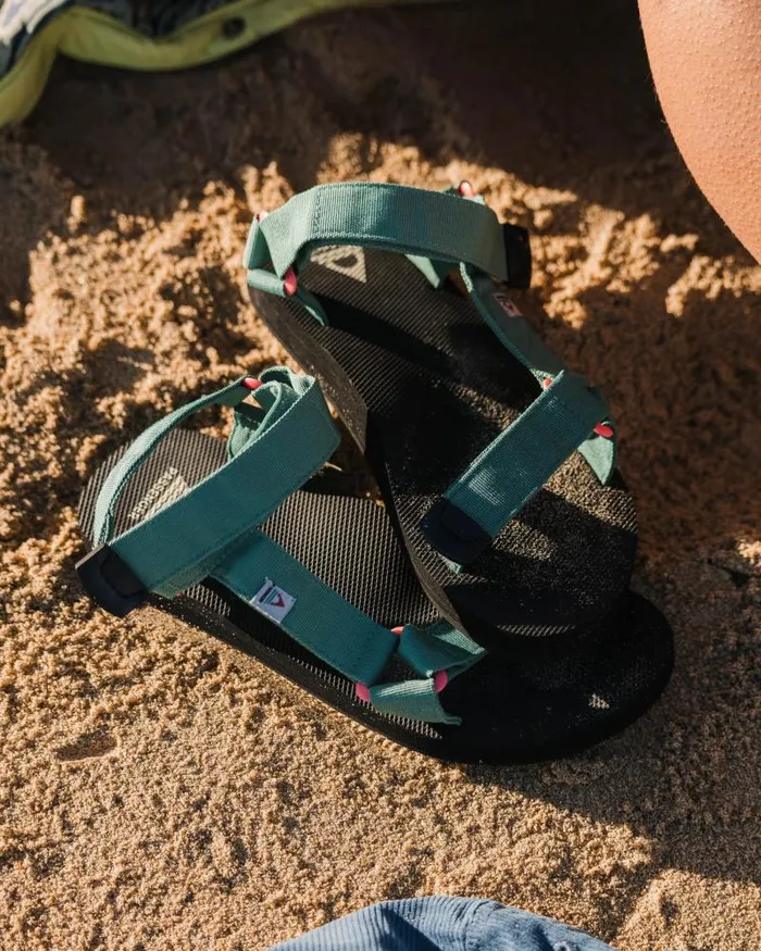 Passenger Footwear Venice Sandal Deep Sea Deep Sea 8211 Women