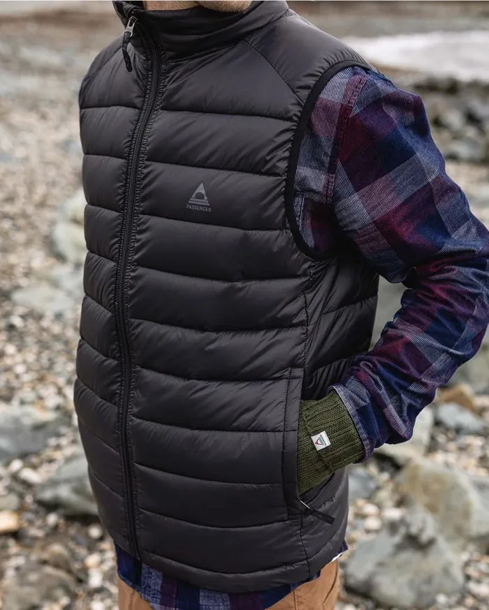 Passenger Jackets Travel Insulated Vest True Black True Black 8211 Men