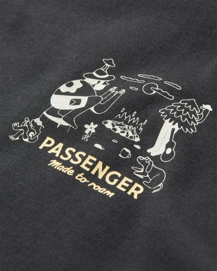 Passenger Tops Better Outside Organic Relaxed Fit TShirt Black Black 8211 Men