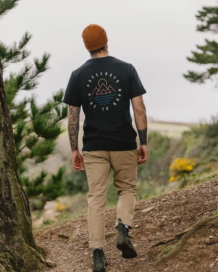 Passenger Tops Escapism Recycled Cotton TShirt Black Black 8211 Men