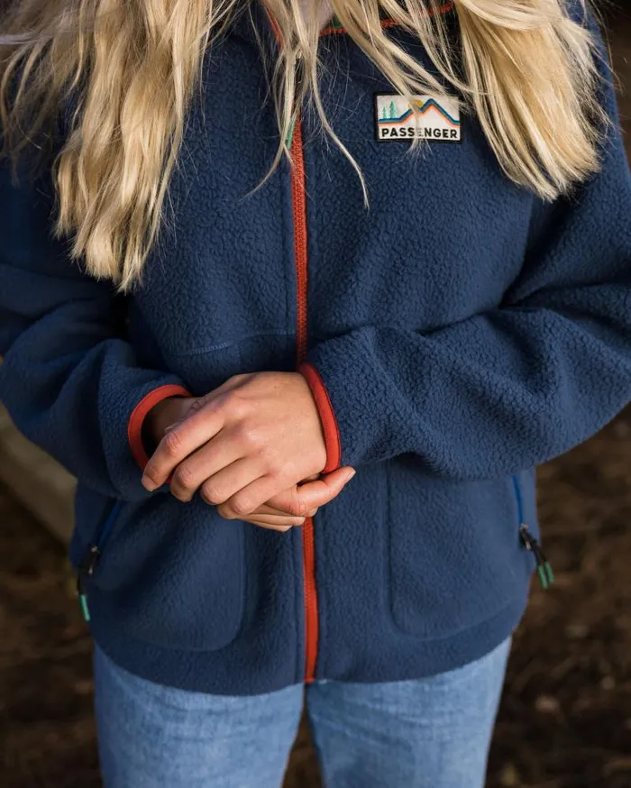 Passenger Tops North Coast 20 Full Zip Recycled Sherpa Fleece Dark Denim Dark Denim 8211 Women