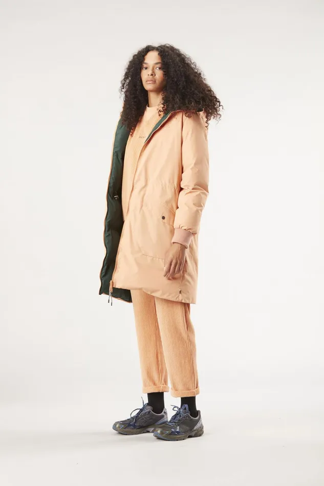 Picture Organic Clothing Inukee Rev Jkt Women Down Jackets Picture Organic Clothing Inukee Rev Jkt Women Down Jackets