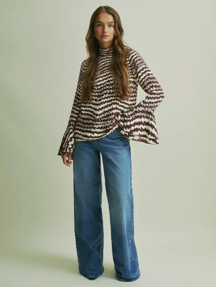 REISS Tops Women Florere Tiered Sleeve Chocolate Blouse Chocolate