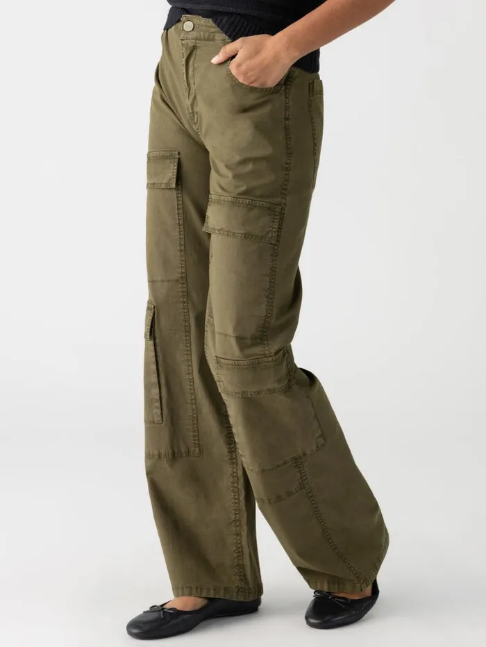 Sanctuary Clothing Inclusive Women Low Slung Y2K Standard Rise Cargo Pant Mossy Green
