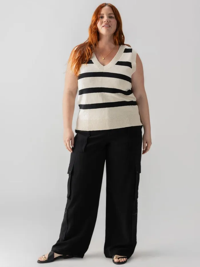 Sanctuary Clothing Inclusive Women OTT SemiHigh Rise Cargo Pant Black Inclusive Collection