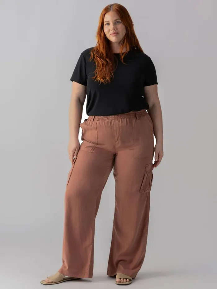 Sanctuary Clothing Inclusive Women Relaxed Reissue Cargo Standard Rise Pant Washed Clay Inclusive Collection