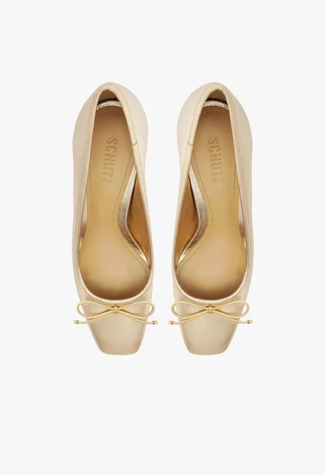 Schutz Shoes Pumps Arissa Block Metallic Leather Pump Gold 8211 Women