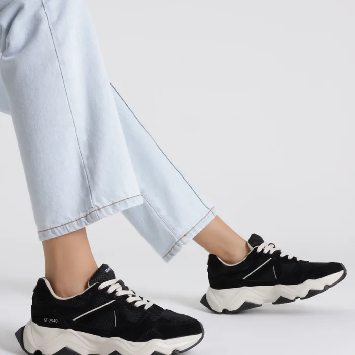 Schutz Shoes Sneakers ST2940 Suede Sneaker Black 8211 Women