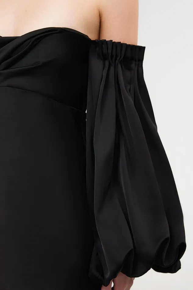 Significant Other DANIKA OFF SHOULDER DRESS Women Bridesmaids