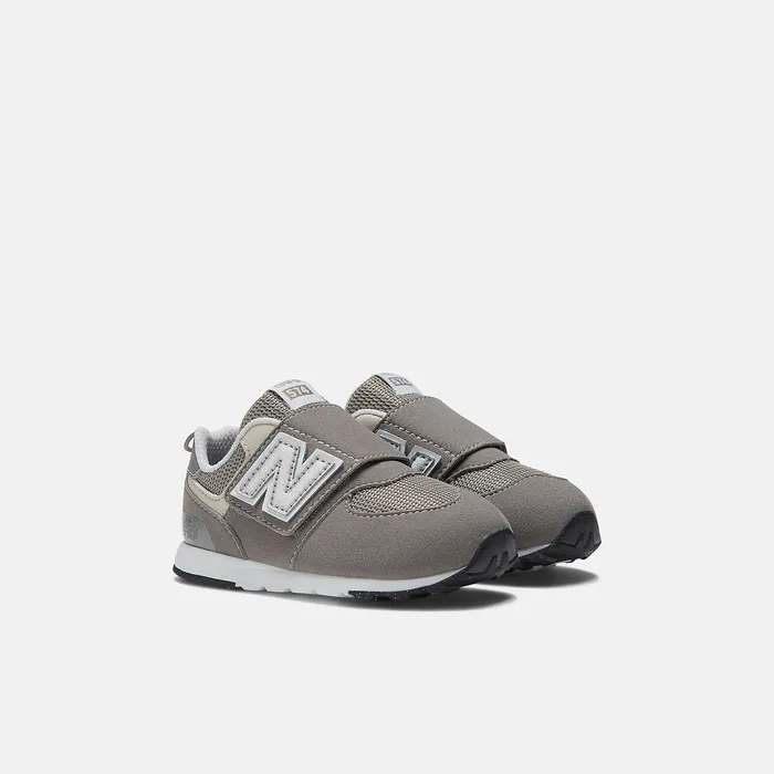 Size 0 8211 10 574 NEWB Hook and Loop Rain Cloud with Silver Metallic New Balance Kids Size 0 8211 10 574 NEWB Hook and Loop Rain Cloud with Silver Metallic New Balance Kids