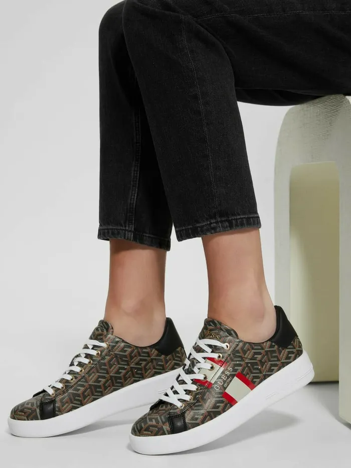 Sneakers GUESS Women Reyhana GCube LowTop Sneakers Black Sneakers GUESS Women Reyhana GCube LowTop Sneakers Black